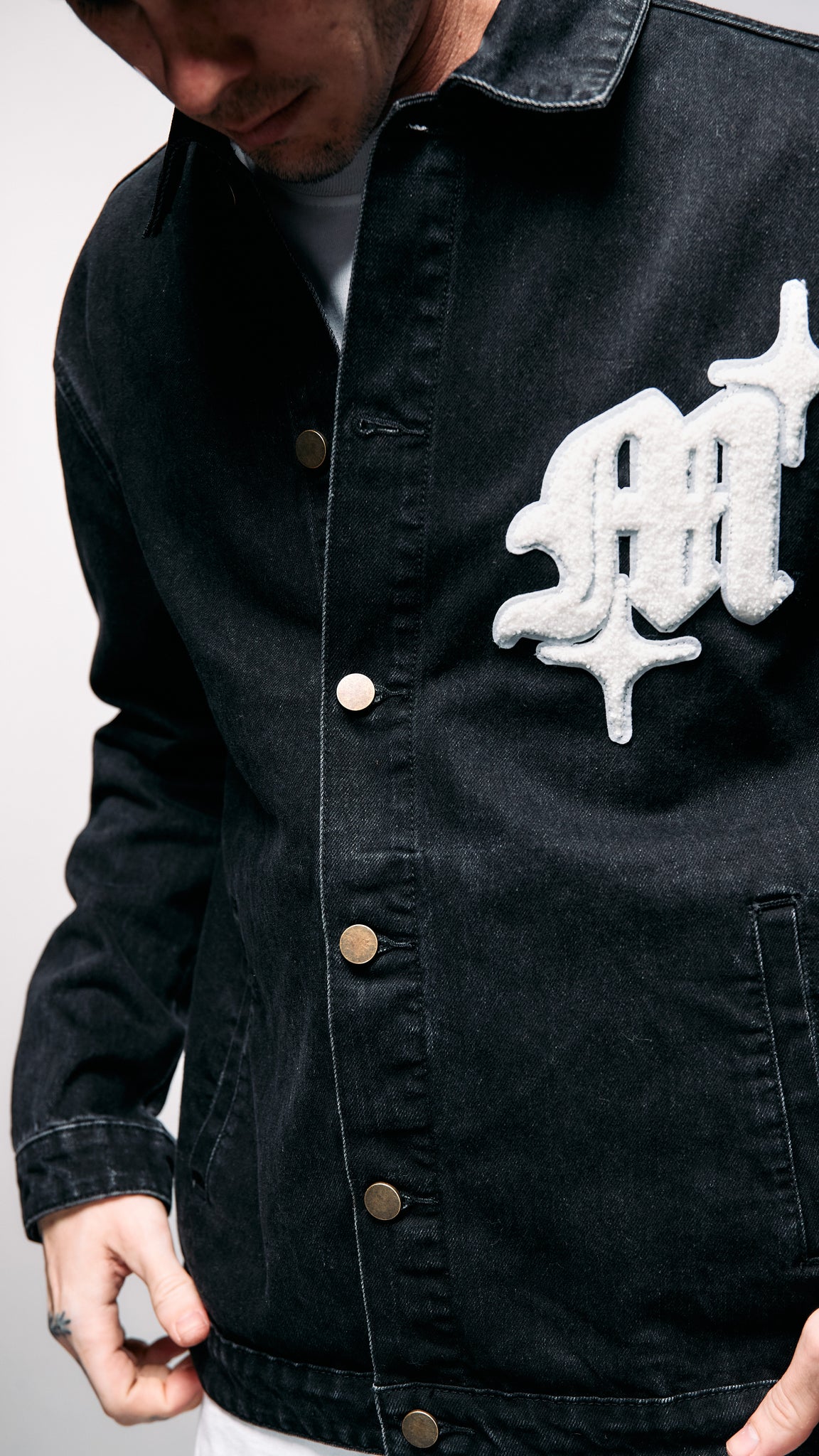 MADE MOBB Denim Jacket - BLK